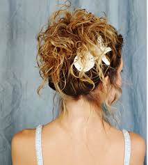 Beach Wedding Hairstyles Beach Theme Wedding Hairstyle Pictures Beach Wedding Hair Simple Wedding Hairstyles Hair Styles 2014