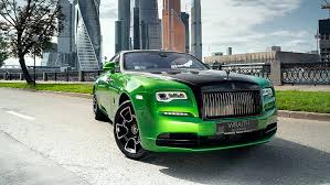 Amazing free hd car wallpapers collection. Hd Wallpaper Rolls Royce Rolls Royce Wraith Car Green Car Luxury Car Wallpaper Flare