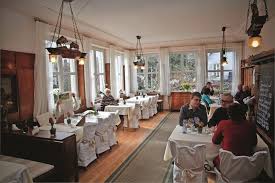 Schwabisch Gasthaus Waldhorn In Stuttgart Rohr Gasthaus Restaurant Mahlzeit