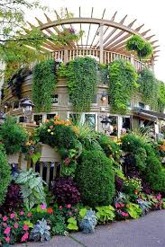 Esa Tristeza Desgano Y No Desear Hablar Con Nadie Que Estamos Sintiendo Ahora Jardines Bonitos Jardin En Balcon Jardines