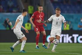 Il s'agira du premier tournoi majeur pour le technicien italien roberto mancini à la tête de la selection nationale. Plus De 5 Millions De Telespectateurs Devant Turquie Italie L Equipe