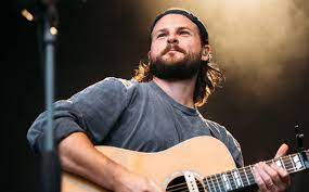 Ian hooper is a composer and actor, known for mighty oaks: Jkpfzlgsrzzmym