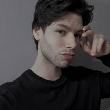 SYDNEY SWEENEY has been cast as Amora aka The Enchantress in Loki Season 2.  She has also reportedly signed a 6 year deal with Marvel Studios