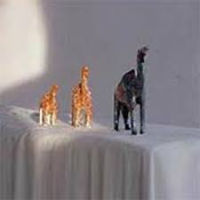 Cover the foil mold with at least three or four layers of paper mache, letting it dry completely between layers. Paper Mache Camel Set Animal Sculptures Animal Carvings à¤œ à¤¨à¤µà¤° à¤• à¤® à¤° à¤¤ In Srinagar Wani And Sons Id 13953615248