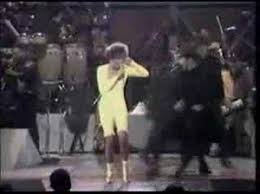 танцевальная музыка I Wanna Dance With Somebody Who Loves Me Whitney Houston I Wanna Dance With Somebody Face The Music Whitney Houston Dance Music