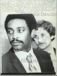 1973 Press Photo Myles Bailey with Attorney Bernard Gold Fights Extradition 