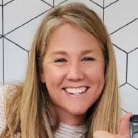 Lynn Hubert's Instagram, Twitter & Facebook