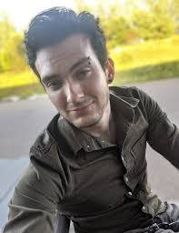 Eric Chase's Instagram, Twitter & Facebook