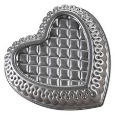 Nordicware medieval princess castle bundt cake pan 10 cup sandcastle nordic ware. Pin On Cake Pans