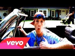 It is the fourth track from their fifth studio album, americana (1998). The Offspring Pretty Fly For A White Guy 1998 Imvdb