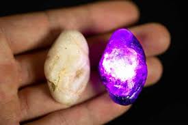 How To Make Infinity Stones From A Rock Diy Avengers Avengers Crafts Marvel Diy