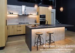 Laminex Design Hub Have Sponsored This Kitchen To Create A Natural Theme Using Warm Timber Colours Kitchen Design Centre Luxury Kitchens View Kitchen Designs