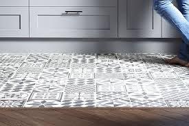 how to lay floor tiles flooring