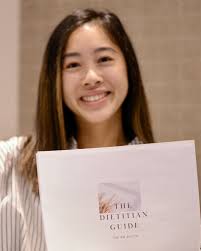 Hi! I'm Alyssa Kwan, MS, RD, CNSC, a practicing Registered Dietitian in San  Francisco, California. I received my B.S. in Clinical Nutrition from UC  Davis, completed my Dietetic Internship at UCSF Medical