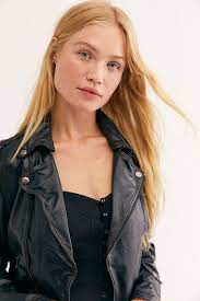 Pin By Kirsten Hansen On Marketing Headshots Leather Jacket Leather Moto Jacket Leather Jacket Girl