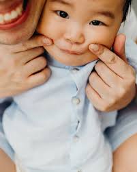 FamilyTimeCapsule time with Daphne, Darius, Denise and baby Dylan 👶🏻  Daphne is our lucky giveaway winner from our Collab with @vitaminxi.sg,  @pleasethankyou.shop and @anabel.chew and I couldn't wait to meet the family