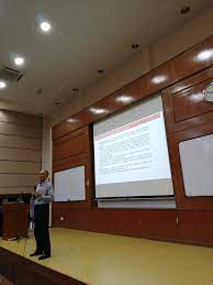 Di buka secara rasmi sekitar oktober 2015 oleh prof madya dr latifah abd manaf, waste bank, atau bank sisa fakulti pengajian alam sekitar ini memfokuskan kepada isu kitar semula (recycle). Home Faculty Of Environmental Studies