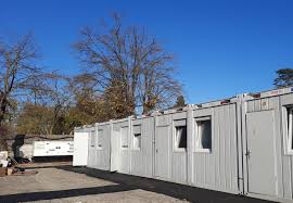 Maybe you would like to learn more about one of these? La Station Un Centre D Hebergement D Urgence En Reponse A L Evacuation Du Squat Maurice Sceve Lyon 4 Le Mas