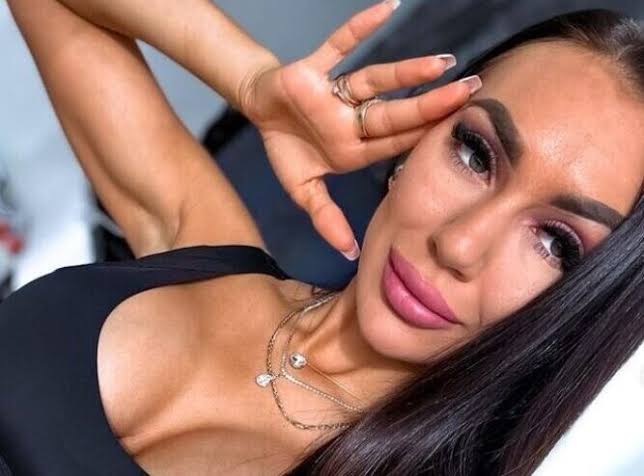 Nežēlastībā krīt Elīnas Didrihsones asimetriskās krūtis – influencere  taisnojas | tv3.lv