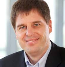 DIGITALIZATION WITH FEELING