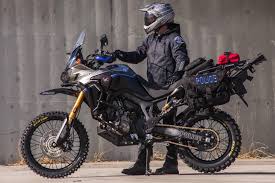 africa twin police bike viajes en motocicleta moto todoterreno motos para viajar