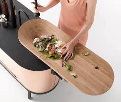 sink with integrated chopping