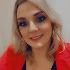 Kimberly Searcy's Instagram, Twitter & Facebook