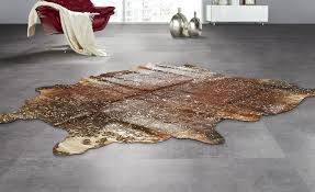 Er wird ihren raum eine neue wohnatmosphäre bringen, die sie. Home Story Rinderfell Unikat De Luxe Gold Schwarz Braun