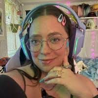 Theresa Bremer's Instagram, Twitter & Facebook