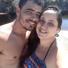 Procuro casa para alugar pra 11 pessoas dia 27 e 28/12