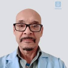 Francisco Linares's Instagram, Twitter & Facebook