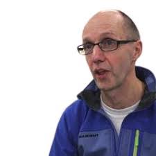 Ian Skilling's Instagram, Twitter & Facebook