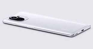 The xiaomi mi 11 lite 4g measures 6.3″ long by 3″ wide by 0.3″ thick, and it weighs 5.4 ounces — which is the same weight as the diminutive google pixel 4a. Xiaomi Mi 11 Lite Will See The Light Of Day With The Mi 11 Xiaomi Planet
