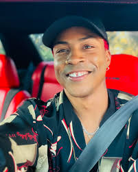 Aaron Doucette (@aarondoucette) • Instagram photos and videos