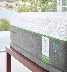 The New Tempur Breeze Uses Innovative Cooling Technology To Help Hot Sleepers Feel Cooler Stay Asleep Memory Foam Mattress Mattress Box Springs Foam Mattress