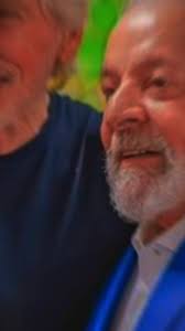 Qual sua opinião sobre isso? . . #rogerwaters #pinkfloyd #lula #bolsonaro