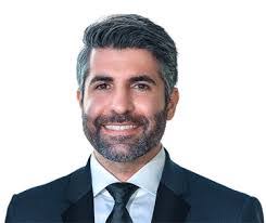 Felix Hutton's Instagram, Twitter & Facebook