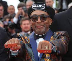 Spike lee is an american movie director, writer, producer, actor, and college professor who has a net worth of $50 million.he has produced more than 35 films since 1983. Spike Lee Die Filme Seiner Karriere