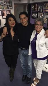 The late selena quintanilla and her husband, chris perez. Selena S Sister Ex Husband And Mom Selena Quintanilla Family Selena Quintanilla Selena Quintanilla Fashion