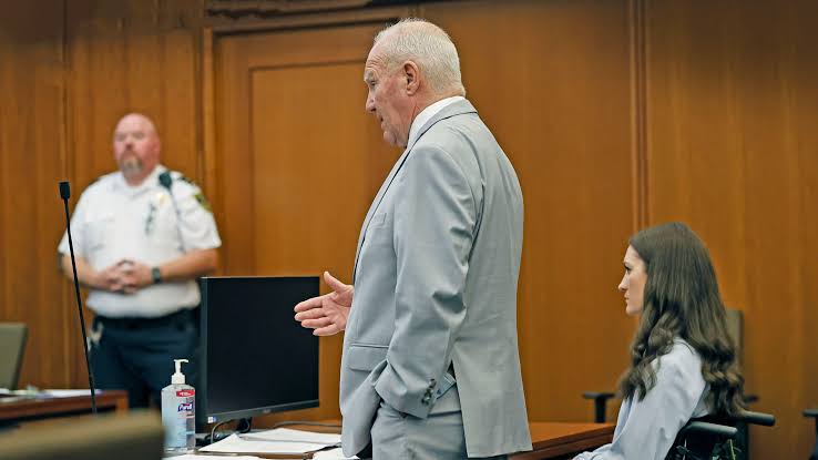 5 jurors seated for trial of Lindsay Clancy in strangulation deaths of her  3 children