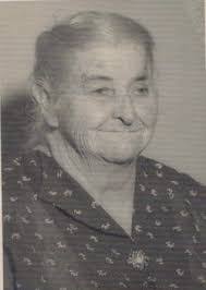 Beulah Vaughn's Instagram, Twitter & Facebook