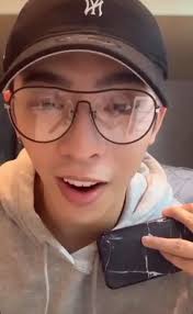 兩人可愛的互動❤️可能要下載影片才可以看到字幕😓登son❣️￼ #mirrorweare #edanlui呂爵安 #edanlui#呂爵安世界第一  #呂爵安edanlui #ansonlo盧瀚霆👱🏻‍♂️ #ansonlo盧瀚霆 #ansonlo #盧瀚霆ansonlo #登son #鏡粉