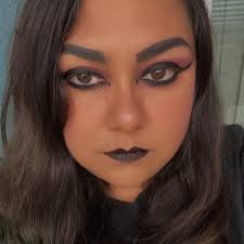 Who do you guys recommend for tattoos? Preferably women.