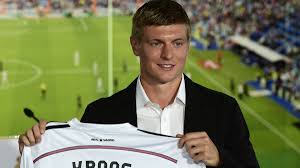 View 1 james rodriguez toni kroos picture ». Toni Kroos Bei Real Madrid Willkommen Im Spektakel Sport Sz De