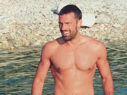 «μετά ξεκινάνε τα όνειρα!!» και αρκετά ήταν τα σχόλια που τόνισαν το ονειρικό αποτέλεσμα. Kwnstantinos Argyros Boyties Sthn Leykada Ligo Prin Thn Epistrofh Toy Sthn A8hna Pics