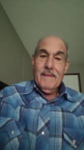 Good morning from Northern Florida with love and happy hump day to you all  .