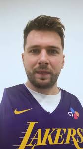@luka7doncic's video Tweet