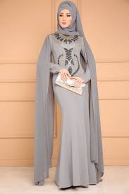 Yeni Urun Kollari Pelerinli Balik Abiye Gri Urun Kodu Alm52688 194 90 Tl Evening Dresses With Sleeves Muslim Fashion Outfits Fashion