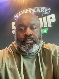 Messed up my beard . Now I feel naked !! #DammitMan