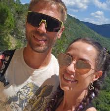 How to store concrete stakes?